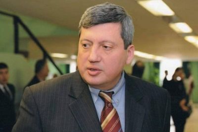 Tofiq Zülfüqarov: “Moskvadakı paradda iştirak etmək məsləhət deyil”