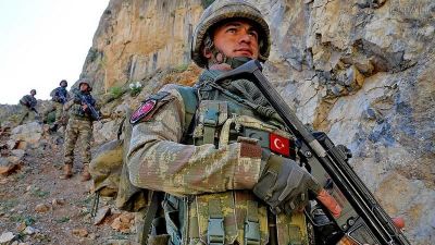 Türk ordusu iraqda əməliyyat keçirdi: 2 terrorçu məhv edildi