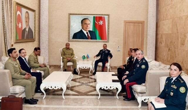 Elçin Quliyev pakistanlı generalla görüşdü