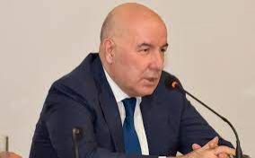 Elman Rüstəmov federasiya prezidenti vəzifəsindən çıxarıldı