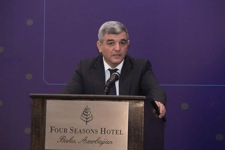 "Boşanmalara sosial şəbəkələrin böyük təsiri var" - Fazil Mustafa