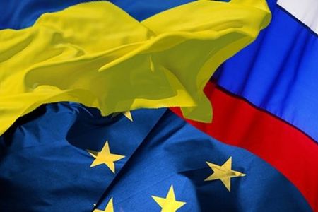 Ukrayna böhranı Avropa Birliyi ilə ABŞ-ı qarşı-qarşıya qoyur