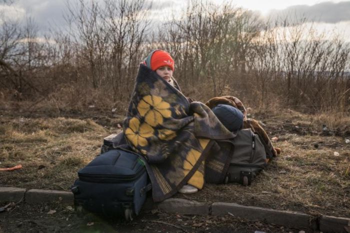 Ukraynada müharibə nəticəsində 1.3 milyon uşaq ölkəni tərk edib