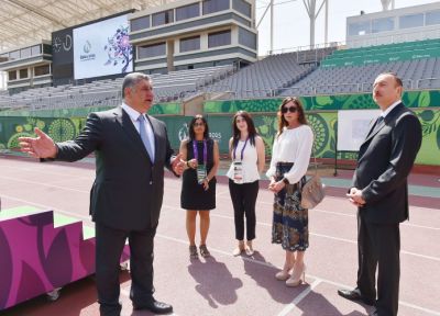 Prezident və xanımı Tofiq Bəhramov adına Respublika Stadionunda yaradılan şəraitlə tanış olub