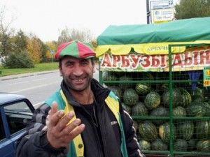 Rusiyadakı azərbaycanlılar vətənə nə qədər pul göndərib? - HESABAT