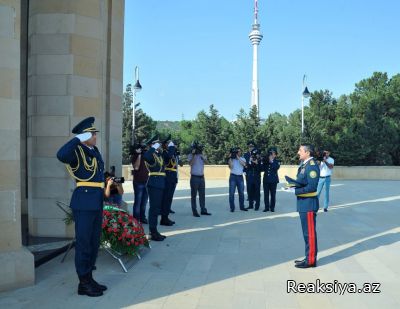 Elçin Quliyev Şəhidlər Xiyabanını ziyarət etdi - FOTOLAR