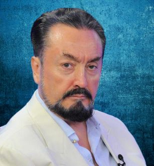 "Adnan Oktar ruhi xəstədir" - İlahiyyatçı alim - VİDEO