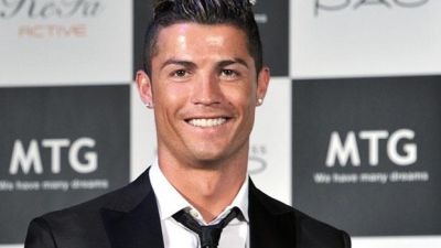 Ronaldo bir imza atdı - 10 milyon avro qazandı