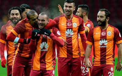 "Qalatasaray" möhtəşəm qələbə qazandı - VİDEO