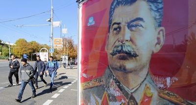 Şəhərdə "Stalin" havası