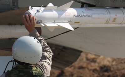 Ruslar “Su-24” təyyarəsi vurularkən türkmən kəndlərini bombalayırdı - “Reuters”