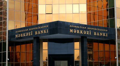 Mərkəzi Bank devalvasiyadan 3,1 mlrd. manat qazandı