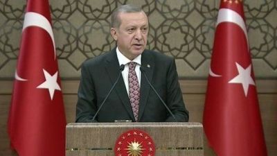 Ərdoğan: “Ey Amerika, bizim tərəfimizdəsən, yoxsa PYD və YPG-nin?”