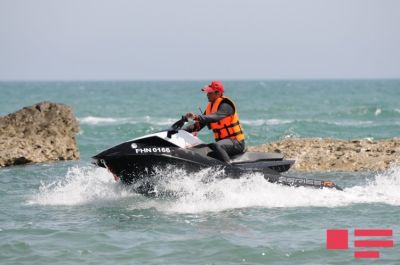 FHN: İtkin düşən neftçilərin axtarışı davam etdirilir