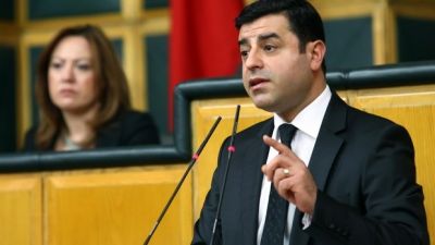 Səlahəddin Dəmirtaş separatçı ermənilərin mövqeyini dəstəkləyib