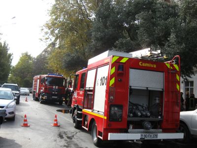 Nizami rayonundakı yanğına görə sakinlər təxliyə olundu