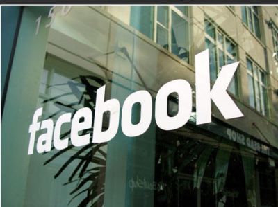 Facebook-un 11,7 milyonuna həbs qoyuldu