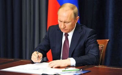 Putin 8 generalı işdən çıxardı