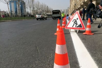 Özbaşına çəkilən piyada keçidləri tıxaclara və insan tələfatına səbəb olur"