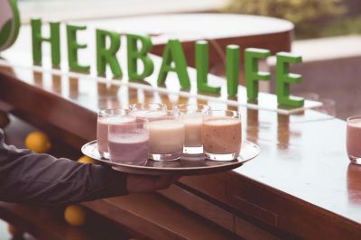 Bakıda “Herbalife” şirkətinin ən çox satılan məhsulu – “Formula 1” protein kokteylinin təqdimatı keçirilib