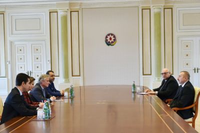Prezident İlham Əliyev “Thales International” şirkətinin birinci vitse-prezidentini qəbul etdi