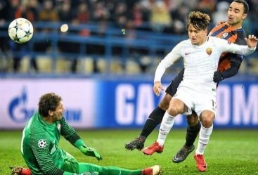 UEFA Çempionlar Liqası: "Sevilya" "Mançester Yunayted"lə heç-heçə edib, “Şaxtyor” isə “Roma üzərində qələbə qazanıb