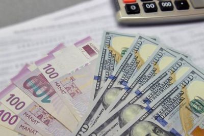 Əhalinin banklardakı əmanətləri sürətlə azalır - Bir ayda 289 milyon manat