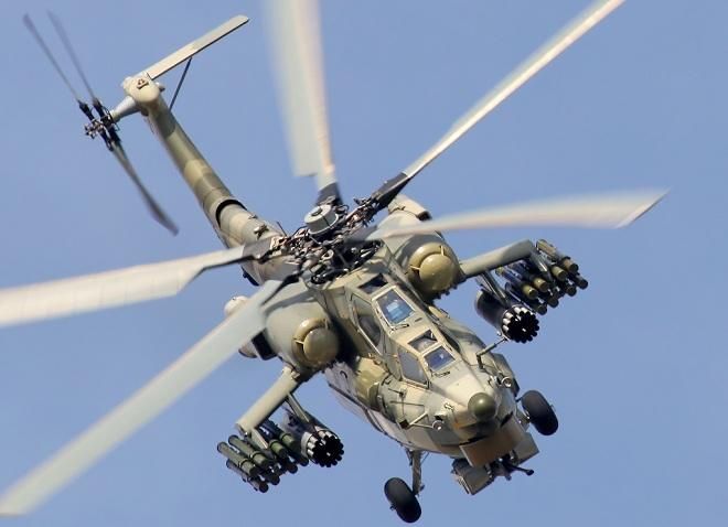 Belarus helikopteri təcili qəza enişi etdi