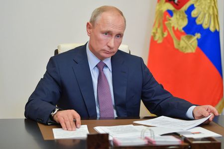Vladimir Putin ABŞ və NATO-nu təcili danışıqlara çağırır