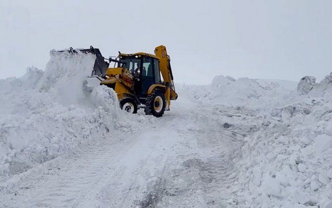 DYP qarlı hava şəraiti ilə bağlı yollardakı vəziyyəti açıqlayıb