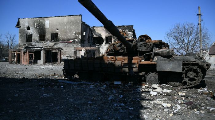 Ukraynanın daha 52 hərbi obyekti vurulub - Rusiya MN