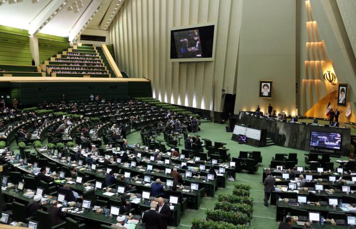 İran Parlamenti Azərbaycanla Ermənistan sərhədini müzakirə edəcək