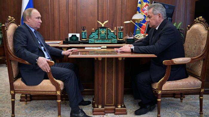 Putin Şoyqunu vurur: Kadırov nazir olacaq?