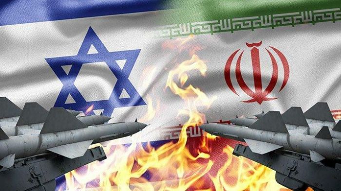 İsrail İrana hücum etdi: Xamenei, odla oynamağın bir hesabı var