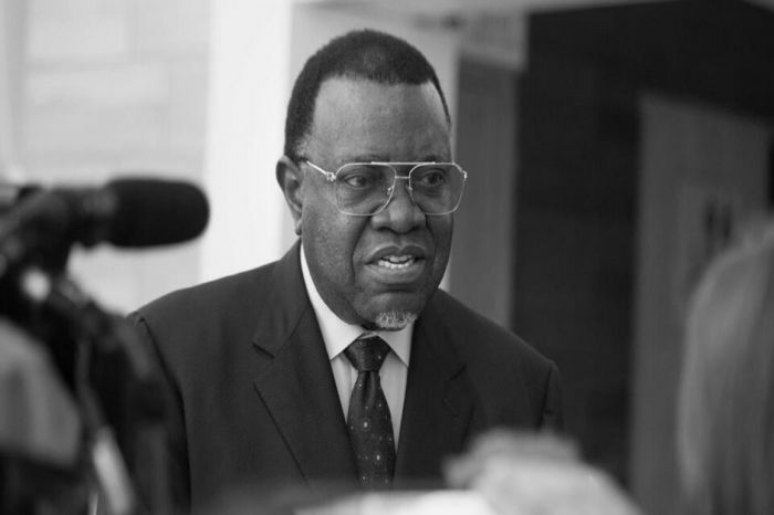 Namibiya prezidenti 82 yaşında vəfat edib
