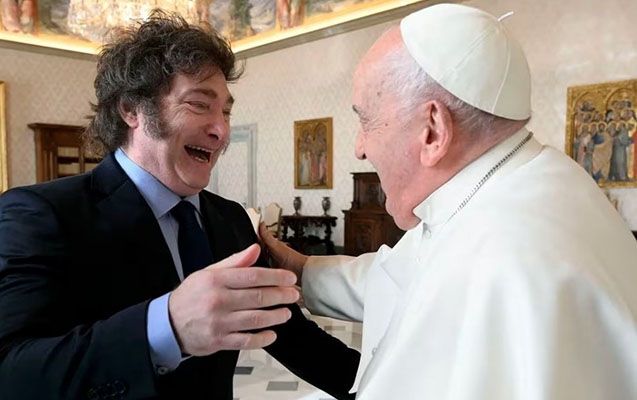Argentina Prezidenti Roma Papasından üzr istədi