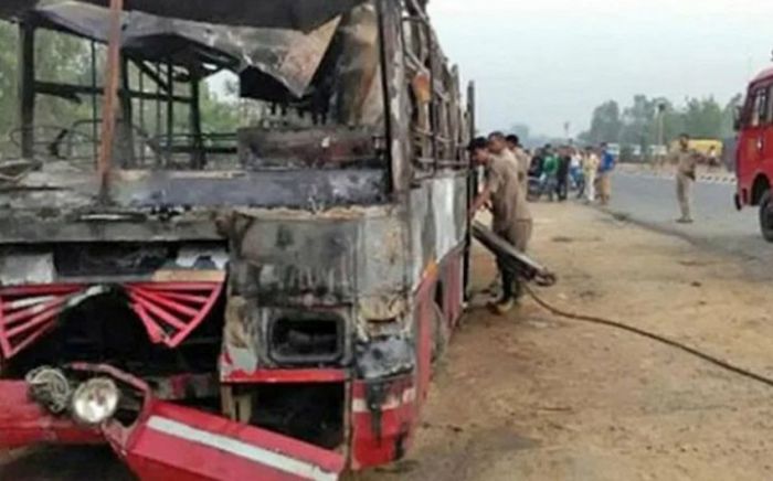 Hindistanda yol qəzasında azı 22 nəfər ölüb