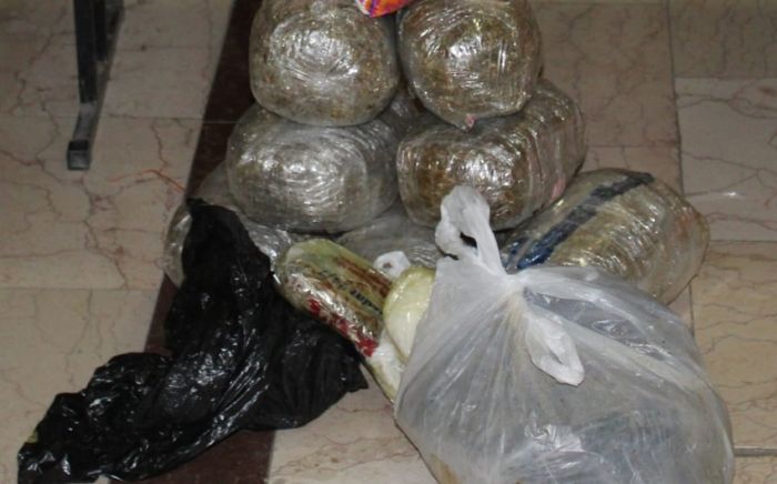 Şirvan şəhər sakinləri Füzulidə 10 kiloqram narkotiklə saxlanılıblar