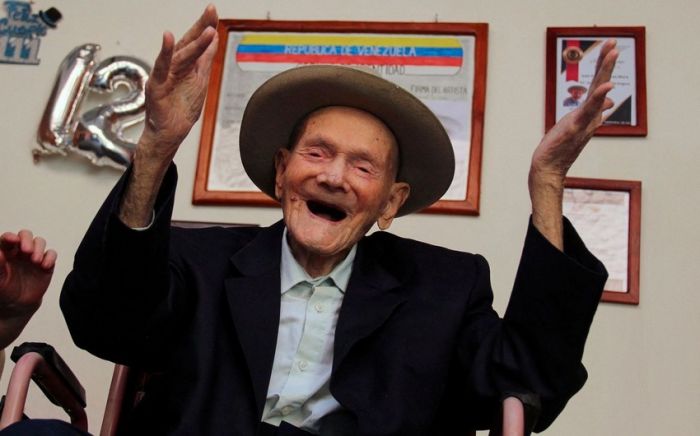 Dünyanın ən yaşlı kişisi 115 yaşında vəfat edib