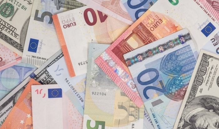 Rubl bahalaşdı, avro ucuzlaşdı, dollar və lirə isə... - MƏZƏNNƏ