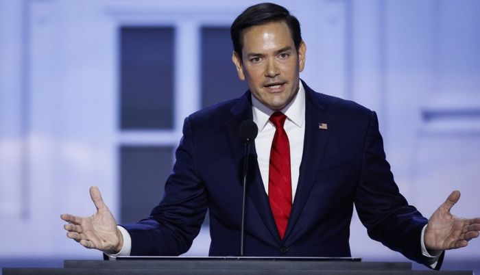 Rubiodan sərt xəbərdarlıq: "Düşmənlərimizə xalça sərirlər"