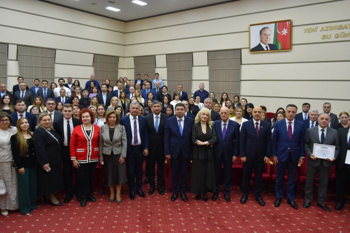 Yasamalda Heydər Əliyevin 103-cü ildönümü ilə bağlı silsilə tədbirlər davam etdirilir - FOTOLAR