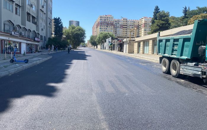 Yasamalda genişmiqyaslı asfaltlanma işləri aparılır - Fotolar