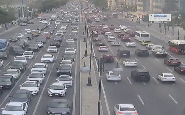 Bakıda bu yollarda tıxac var - SİYAHI