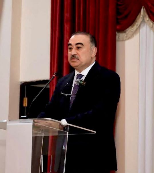 Birliyin və əməkdaşlığın yeni mərhələsi: - Azərbaycan diasporu ilə görüş